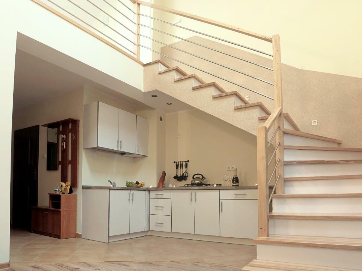 Apartamenty Przy Trakcie Cesarskim Венґерська Ґурка Екстер'єр фото