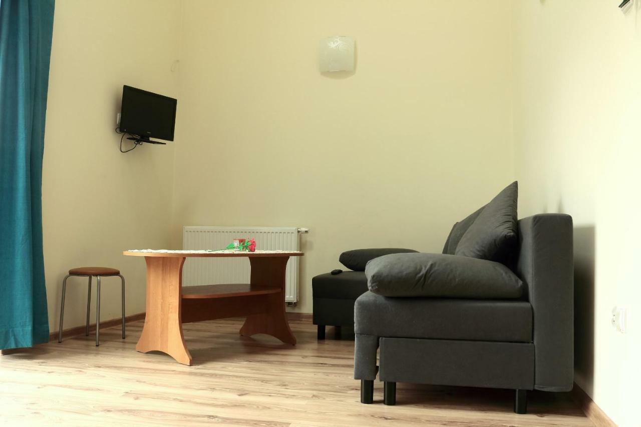 Apartamenty Przy Trakcie Cesarskim Венґерська Ґурка Екстер'єр фото