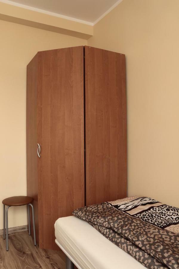 Apartamenty Przy Trakcie Cesarskim Венґерська Ґурка Екстер'єр фото